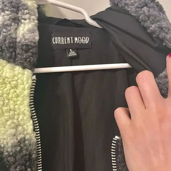 Current Mood green and black Sherpa Jacket - Picture 3 of 4